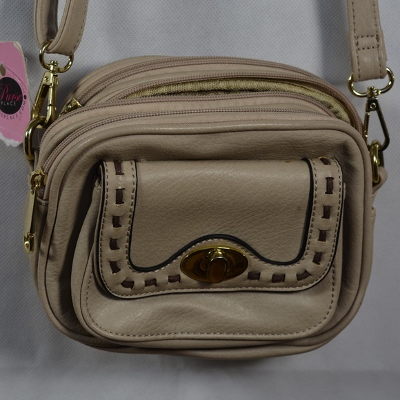 Light Beige/Off White Small Purse NWT - Picture 1 of 4
